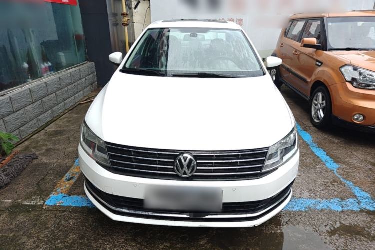 Used Volkswagen Lavida 2015 230TSI DSG Comfort Edition Front