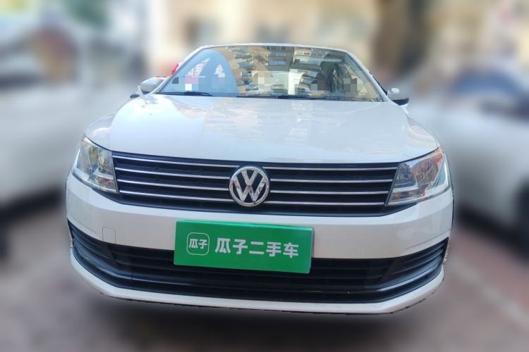 Used Volkswagen Lavida 2015 1.6L Automatic Fashion Edition Front