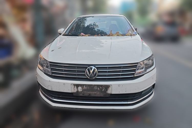 Used Volkswagen Lavida 2015 1.6L Manual Comfort Edition Front