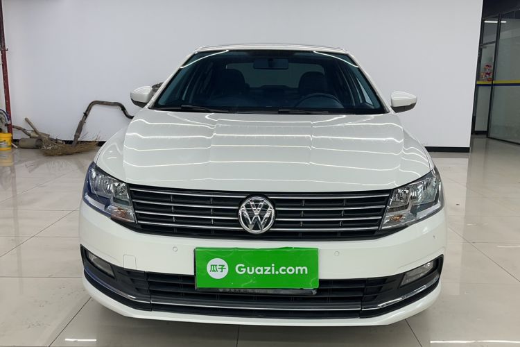 Used Volkswagen Lavida 2015 1.6L Automatic Comfort Edition Front