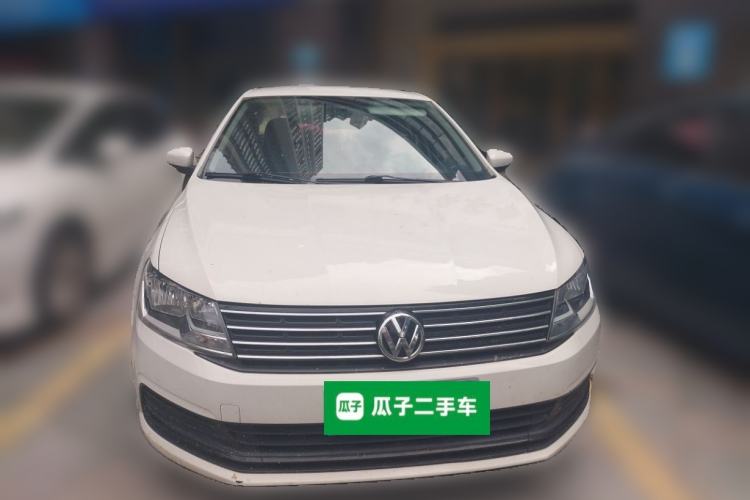 Used Volkswagen Lavida 2015 1.6L Automatic Fashion Edition Front