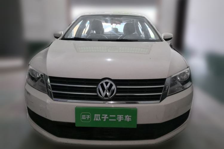 Used Volkswagen Lavida 2015 1.6L Automatic Fashion Edition Front