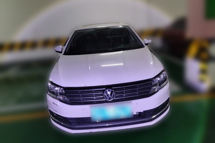 Used Volkswagen Lavida 2015 1.6L Automatic Comfort Edition Front