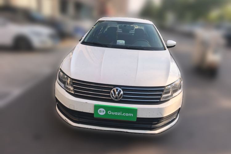 Used Volkswagen Lavida 2015 1.6L Automatic Fashion Edition Front