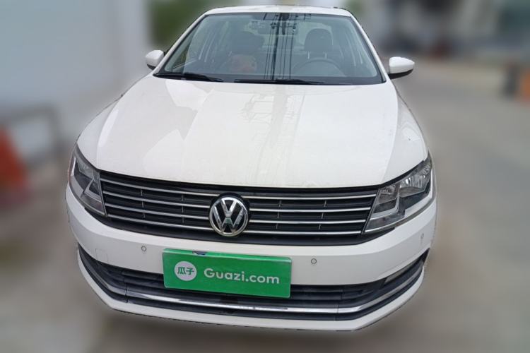 Used Volkswagen Lavida 2015 1.6L Automatic Comfort Edition Front