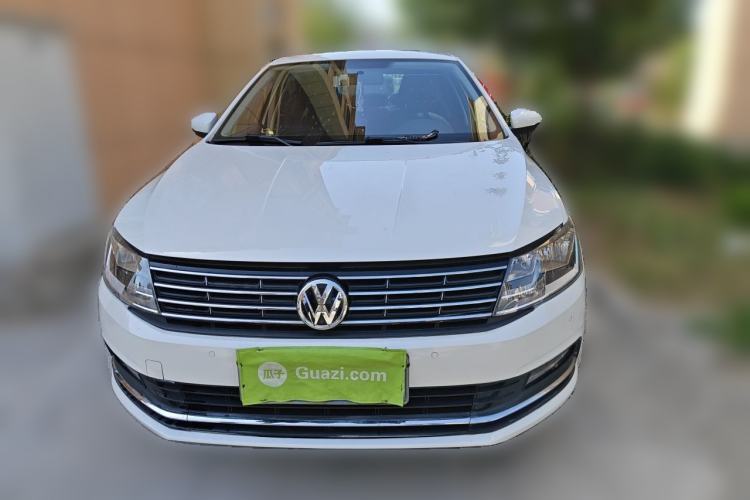 Used Volkswagen Lavida 2015 1.6L Automatic Comfort Edition Front