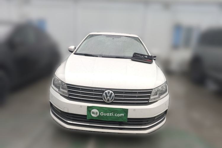 Used Volkswagen Lavida 2015 1.6L Automatic Comfort Edition Front