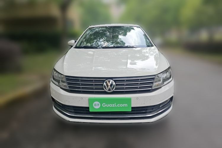 Used Volkswagen Lavida 2015 1.6L Automatic Comfort Edition Front