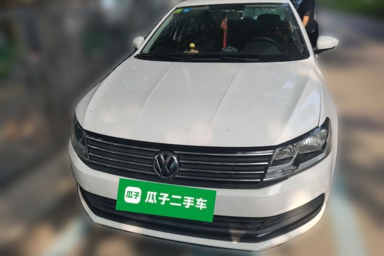 Used Volkswagen Lavida 2015 1.6L Automatic Fashion Edition Front