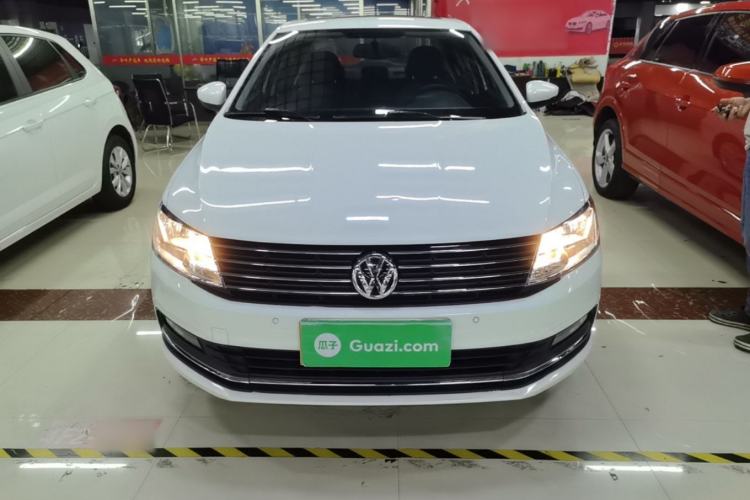 Used Volkswagen Lavida 2015 1.6L Automatic Comfort Edition Front