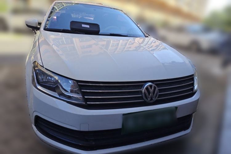 Used Volkswagen Lavida 2015 1.6L Automatic Fashion Edition Front