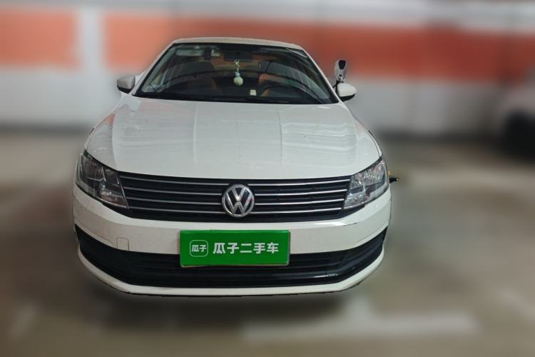 Used Volkswagen Lavida 2015 1.6L Automatic Fashion Edition Front