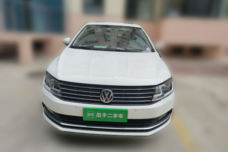 Used Volkswagen Lavida 2015 1.6L Automatic Comfort Edition Front