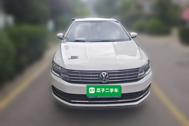 Used Volkswagen Lavida 2015 1.6L Automatic Comfort Edition Front