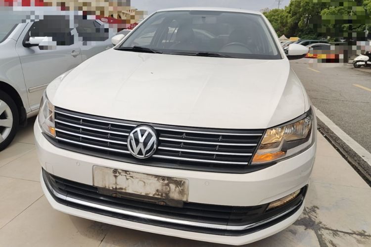 Used Volkswagen Lavida 2015 1.6L Automatic Comfort Edition Front