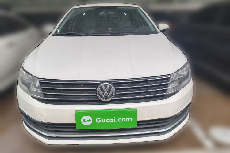Used Volkswagen Lavida 2015 1.6L Automatic Fashion Edition Front