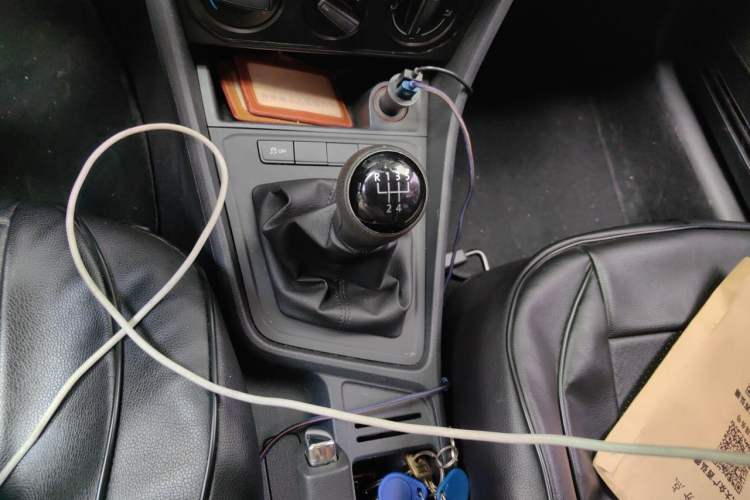 Used Volkswagen Lavida 2015 1.6L Manual Fashion Edition Gear Lever