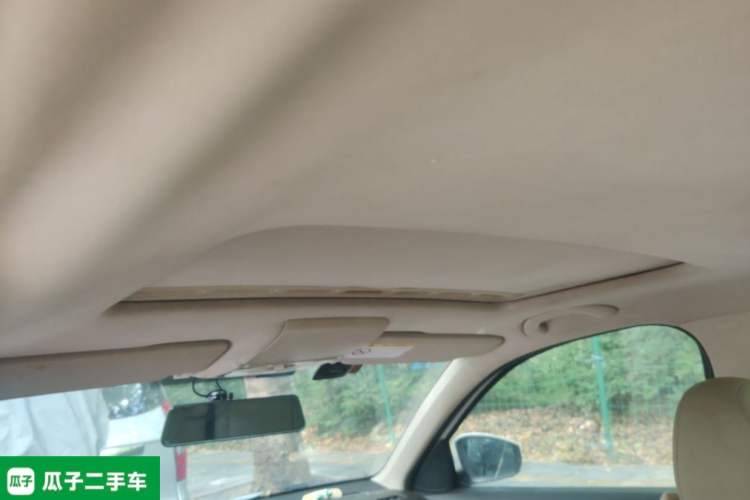 Used Volkswagen Lavida 2015 1.6L Automatic Comfort Edition Headliner