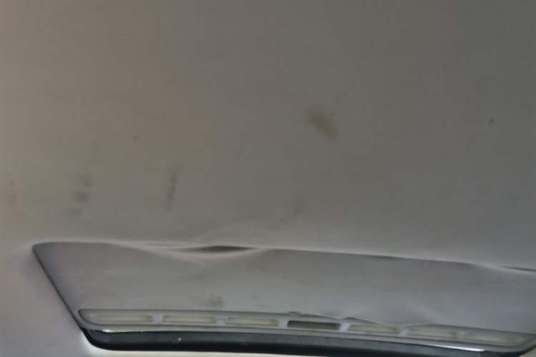 Used Volkswagen Lavida 2015 1.6L Manual Comfort Edition Headliner