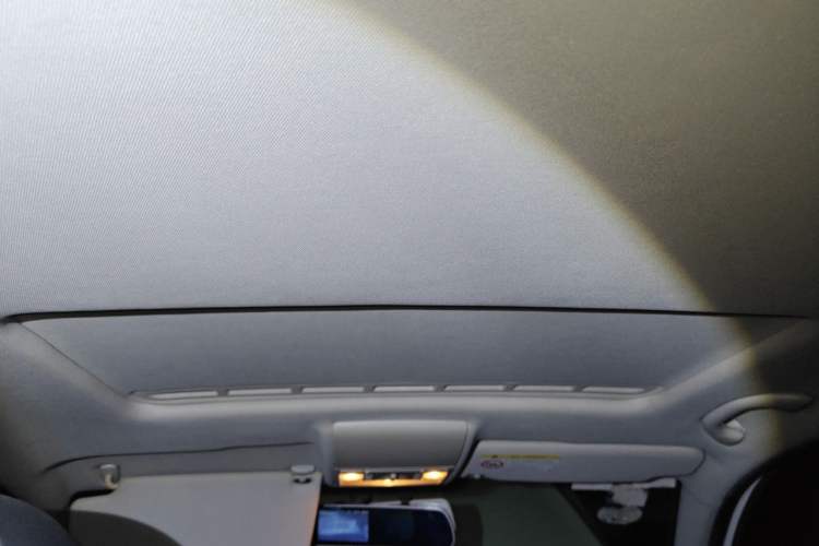 Used Volkswagen Lavida 2015 230TSI DSG Comfort Edition Headliner