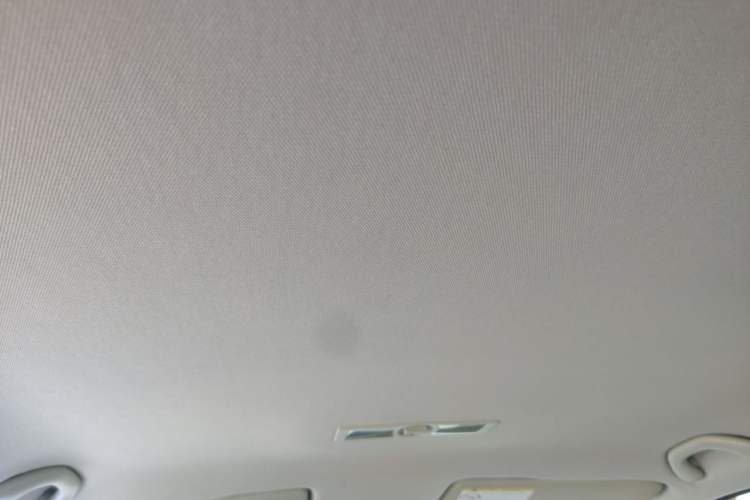 Used Volkswagen Lavida 2015 1.6L Automatic Fashion Edition Headliner