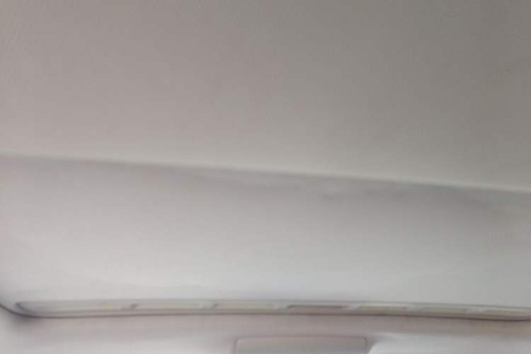 Used Volkswagen Lavida 2015 1.6L Automatic Comfort Edition Headliner