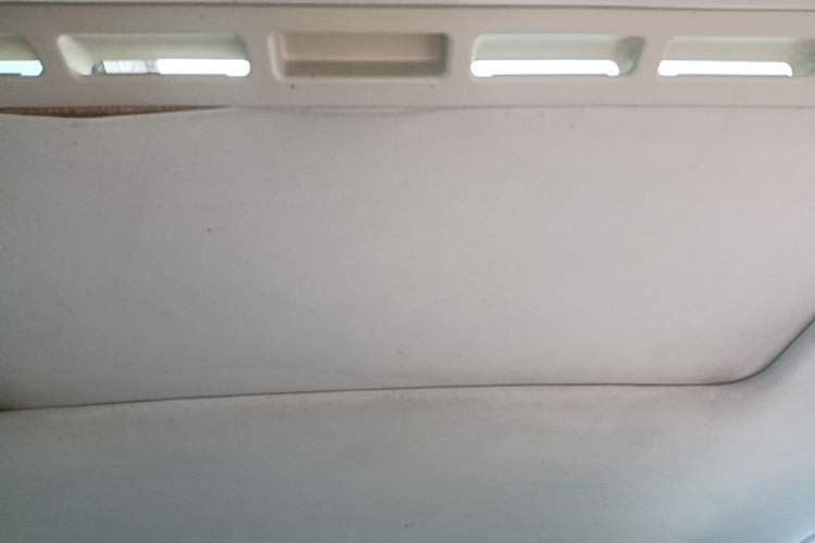 Used Volkswagen Lavida 2015 1.6L Automatic Comfort Edition Headliner