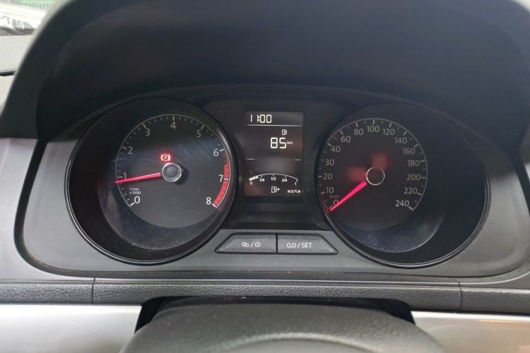 Used Volkswagen Lavida 2015 1.6L Manual Fashion Edition Instrument Cluster