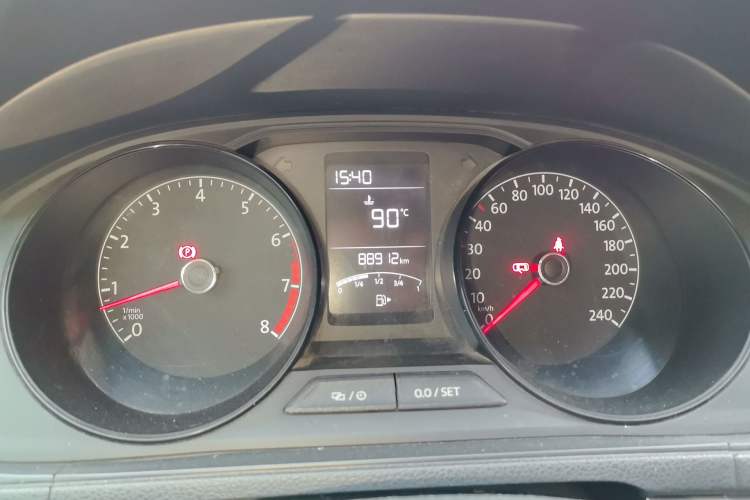 Used Volkswagen Lavida 2015 1.6L Manual Fashion Edition Instrument Cluster