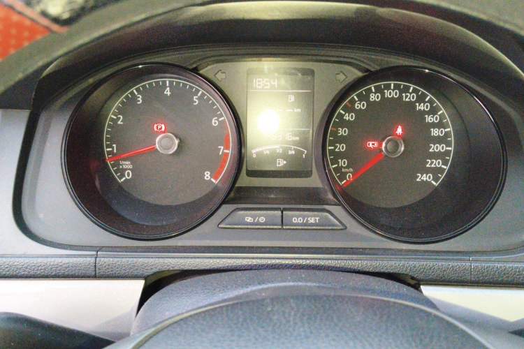Used Volkswagen Lavida 2015 1.6L Manual Fashion Edition Instrument Cluster