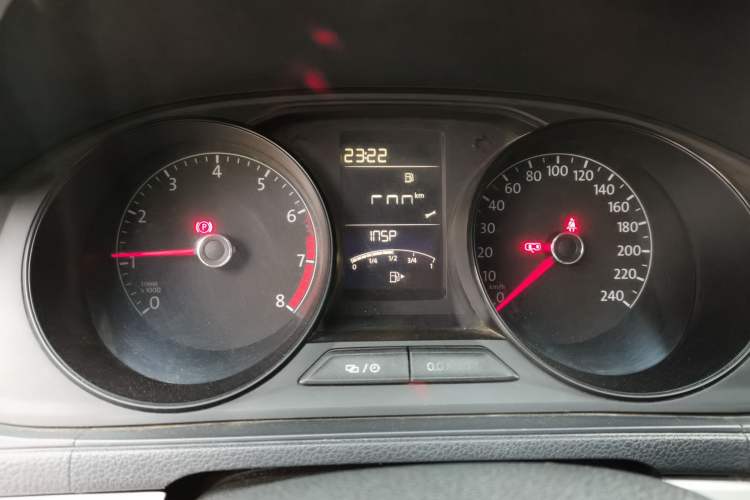 Used Volkswagen Lavida 2015 1.6L Manual Fashion Edition Instrument Cluster