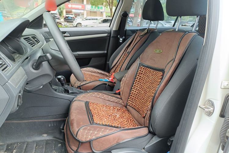 Used Volkswagen Lavida 2015 1.6L Automatic Fashion Edition Left Front Seat
