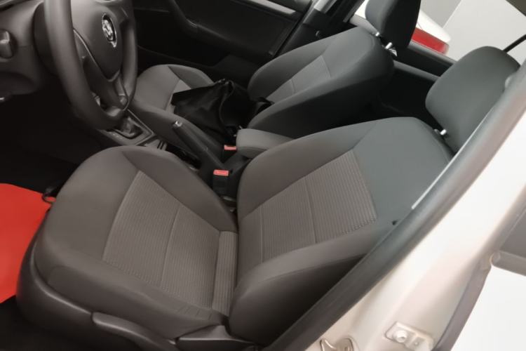 Used Volkswagen Lavida 2015 1.6L Automatic Fashion Edition Left Front Seat