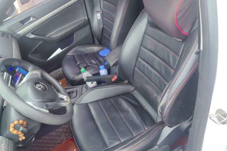 Used Volkswagen Lavida 2015 1.6L Automatic Fashion Edition Left Front Seat