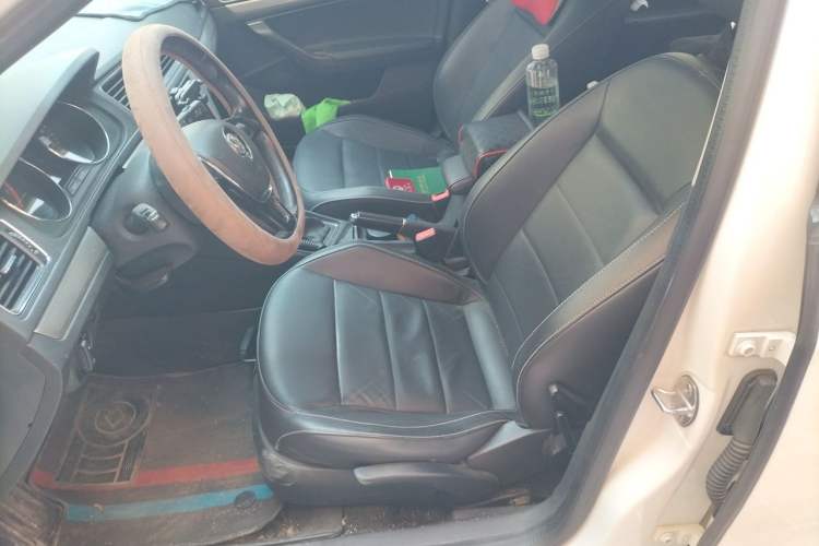 Used Volkswagen Lavida 2015 1.6L Automatic Comfort Edition Left Front Seat