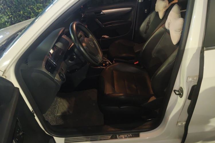 Used Volkswagen Lavida 2015 1.6L Automatic Comfort Edition Left Front Seat