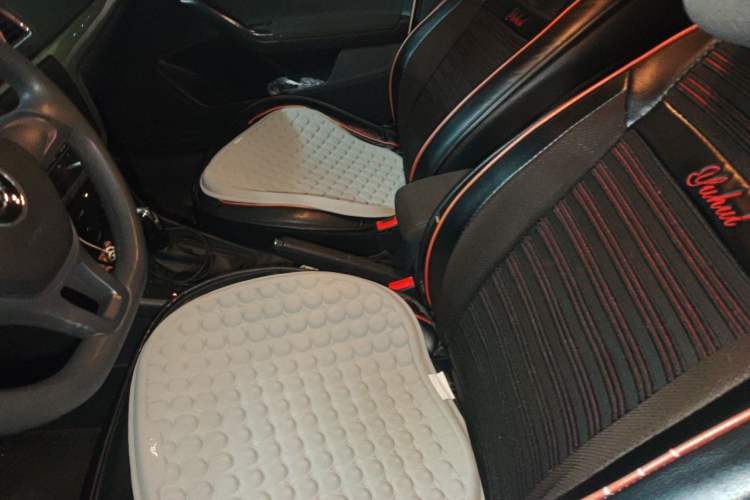 Used Volkswagen Lavida 2015 1.6L Automatic Fashion Edition Left Front Seat
