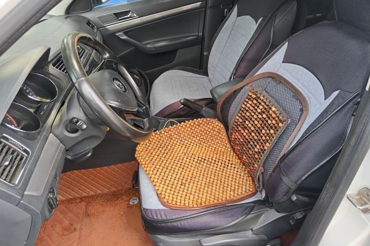 Used Volkswagen Lavida 2015 1.6L Automatic Comfort Edition Left Front Seat