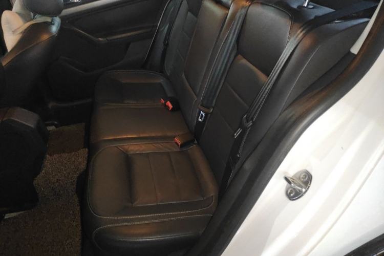 Used Volkswagen Lavida 2015 230TSI DSG Comfort Edition Left Rear Seat