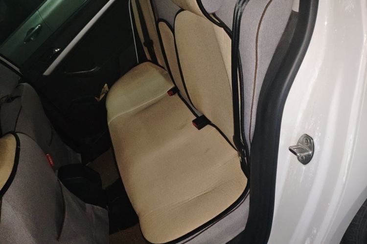 Used Volkswagen Lavida 2015 1.6L Manual Fashion Edition Left Rear Seat