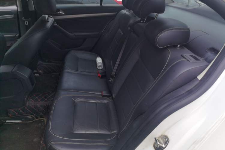 Used Volkswagen Lavida 2015 1.6L Automatic Comfort Edition Left Rear Seat