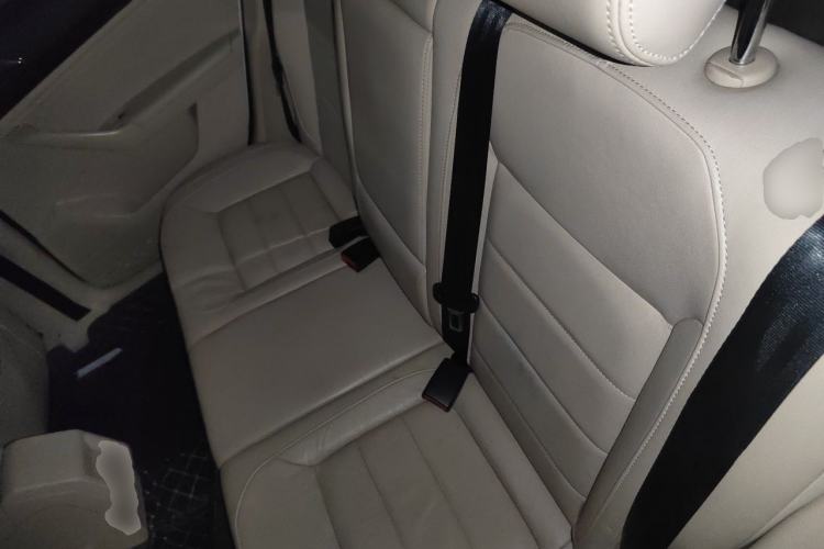 Used Volkswagen Lavida 2015 230TSI DSG Comfort Edition Left Rear Seat