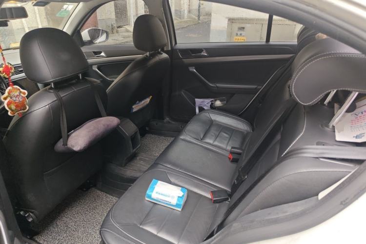 Used Volkswagen Lavida 2015 1.6L Automatic Comfort Edition Left Rear Seat