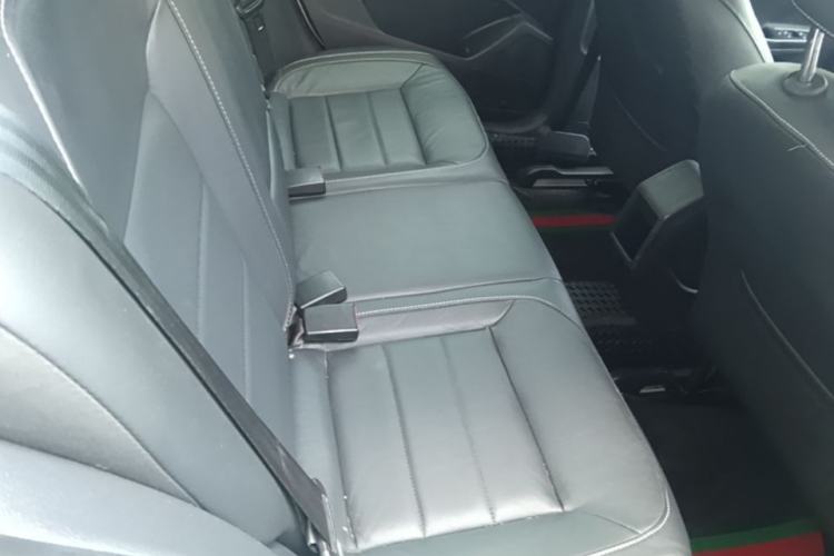 Used Volkswagen Lavida 2015 1.6L Manual Comfort Edition Left Rear Seat