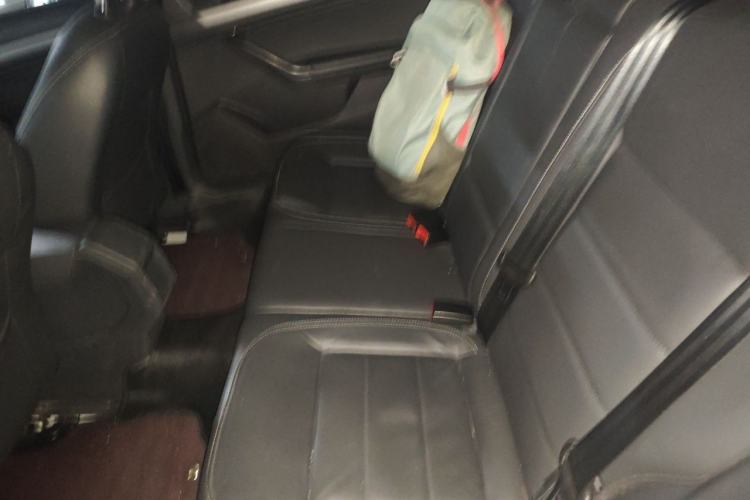 Used Volkswagen Lavida 2015 1.6L Manual Comfort Edition Left Rear Seat