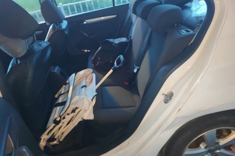 Used Volkswagen Lavida 2015 1.6L Automatic Fashion Edition Left Rear Seat