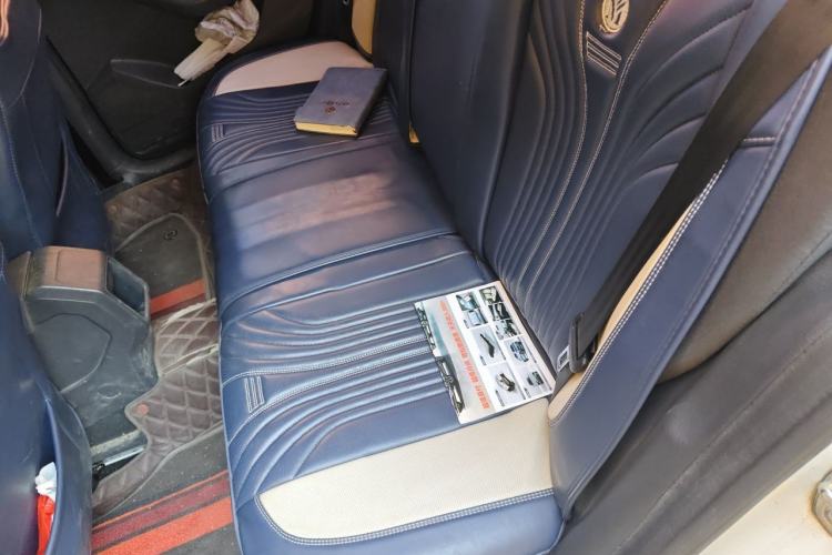 Used Volkswagen Lavida 2015 1.6L Automatic Fashion Edition Left Rear Seat
