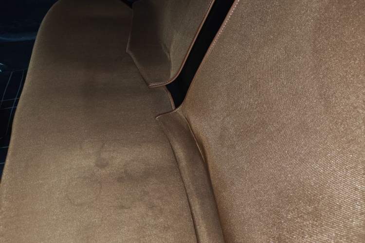 Used Volkswagen Lavida 2015 1.6L Manual Fashion Edition Left Rear Seat