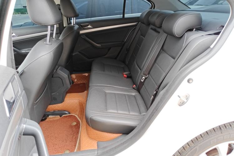 Used Volkswagen Lavida 2015 1.6L Automatic Comfort Edition Left Rear Seat