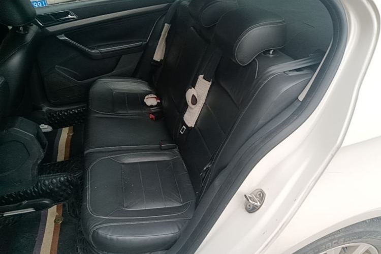 Used Volkswagen Lavida 2015 1.6L Automatic Comfort Edition Left Rear Seat